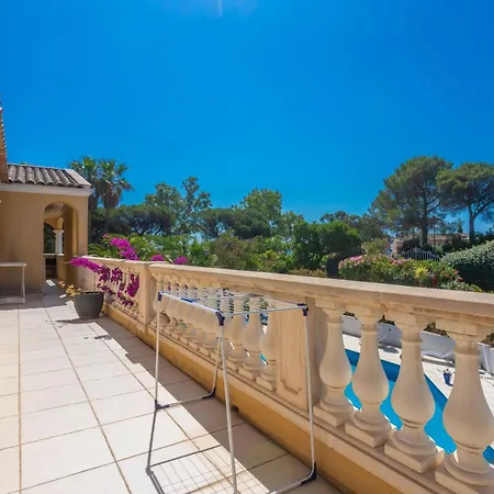 Le Petit Ramses 3* سانت ماكسيم